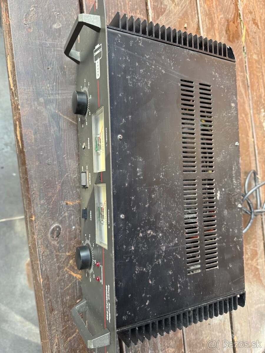 Nemecky koncovy zosilovač do domácnosti - 12