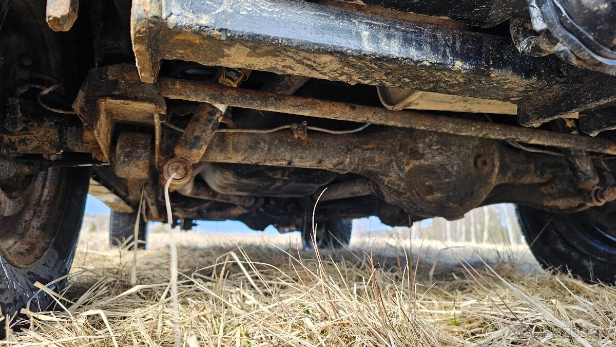 Jimny 4x4 r.v.2008 - 12