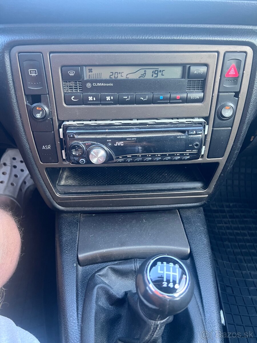 Vw passat B 5,5 1.9 TDI 96kw - 12