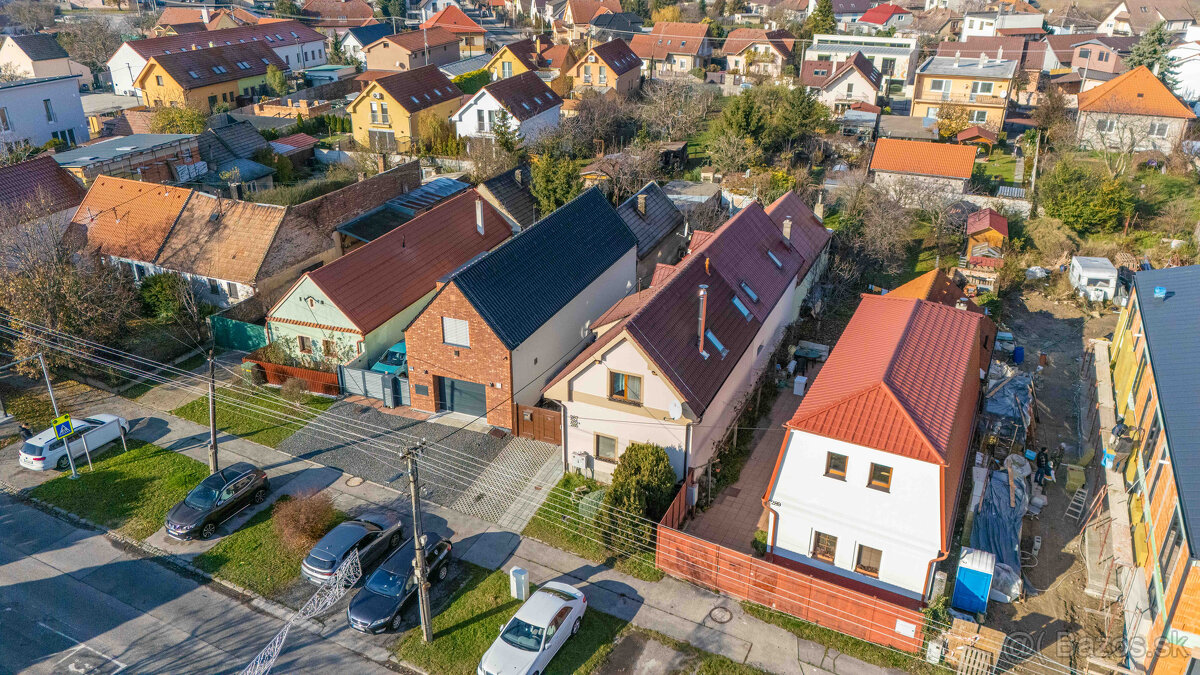 Na predaj - priestranný 3-izbový rodinný dom vo Vajnoroch - 12