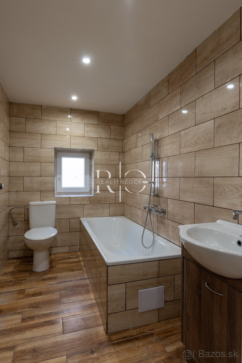 Na predaj 2generačný rodinný dom komplet rekonštrukcia Halič - 12