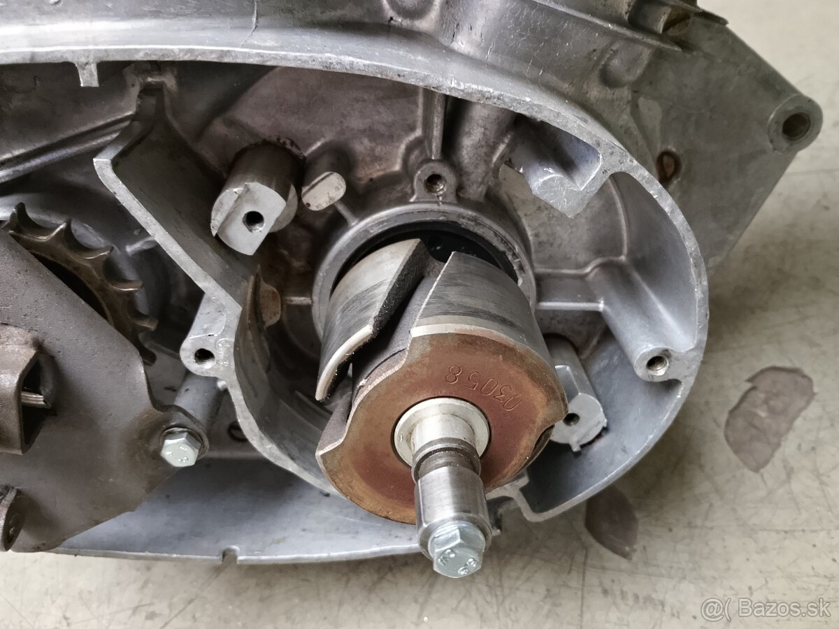 Motor jawa 350/632 001 Konopnica a 250/559 - 12