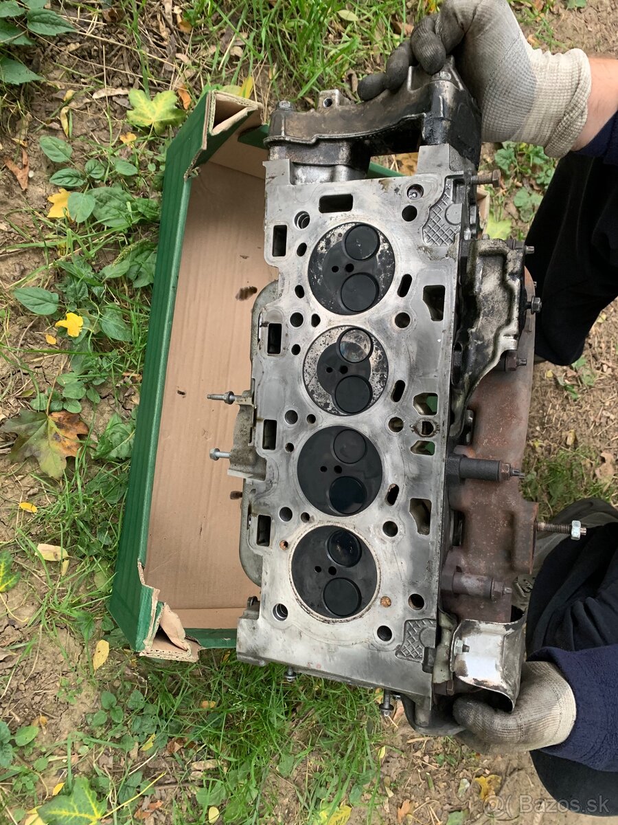 Motor 1.6 HDI 8V kód 9HL - 12