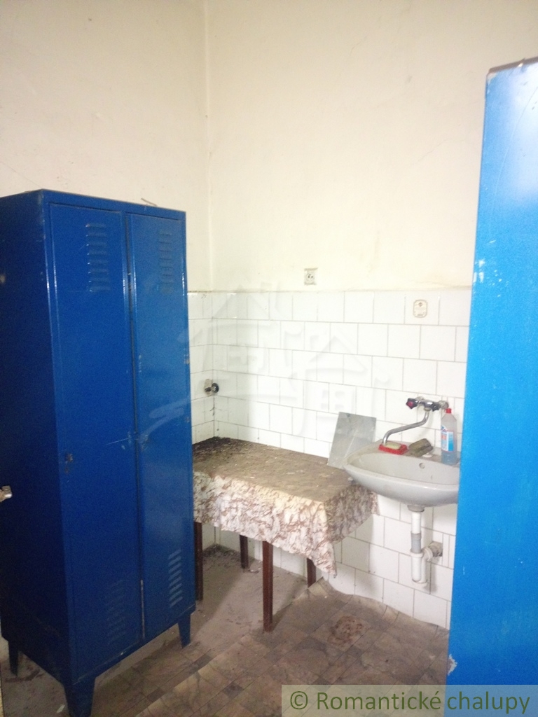 Objekt bývalej školy - 12