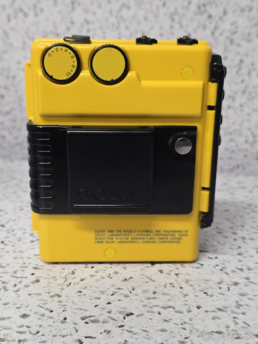 SONY WM-F75 》 SPORT WALKMAN 》DOLBY NR 》Autoreverse - 12