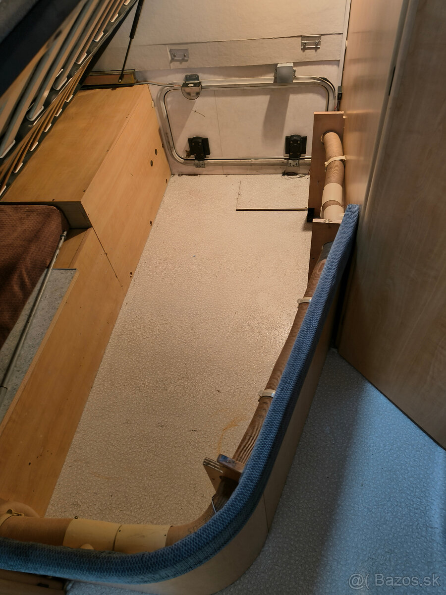 predám autokaravan Chauson Welcome 85 - 12