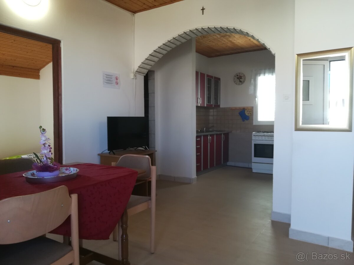 DOVOLENKA CHORVATSKO APARTMAN - 12