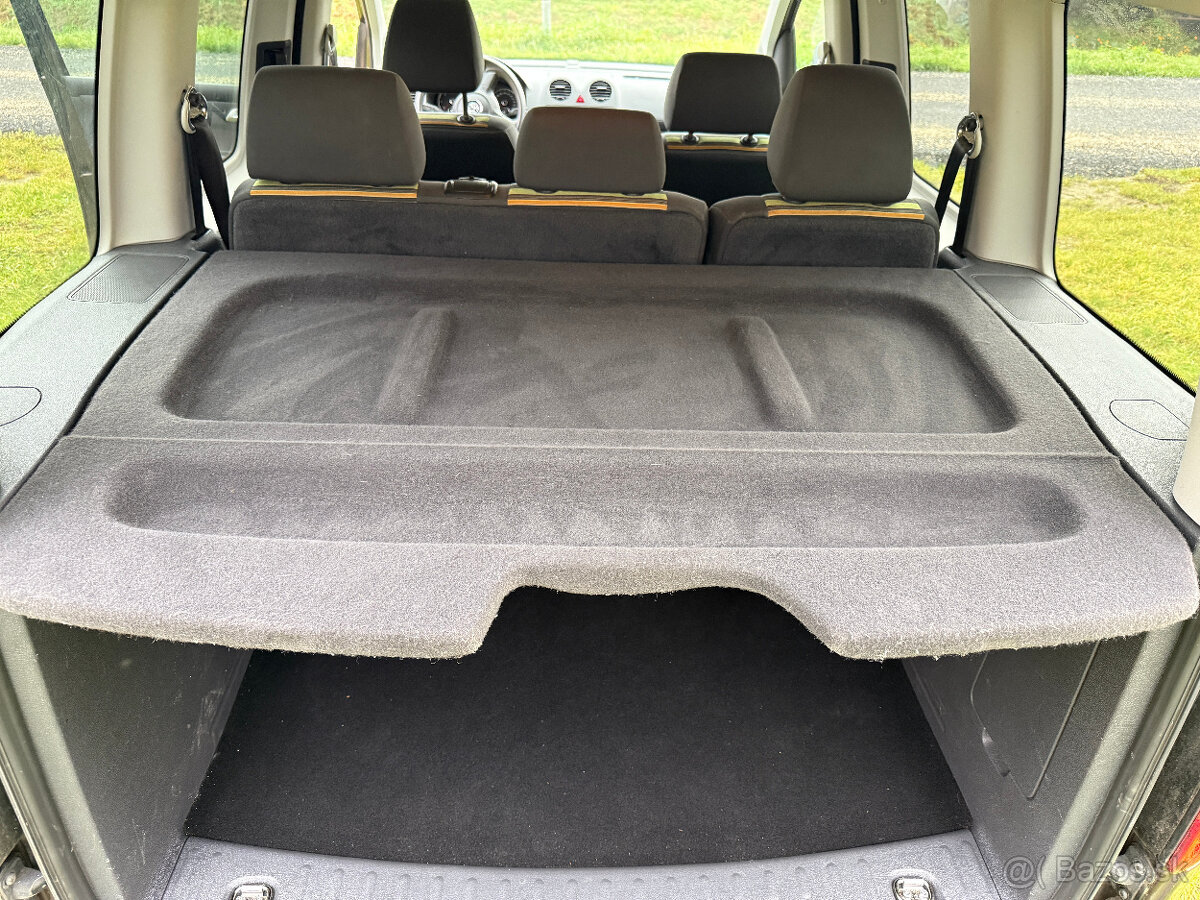 volkswagen Caddy 1.6 TDI 75kw 5 miestne - 12
