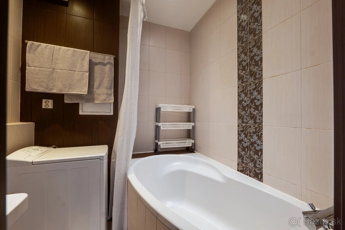 Nepriechodna izba v 3izb byte - 12