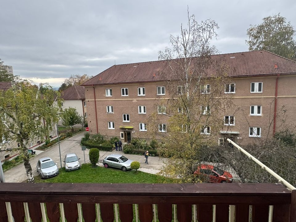 NA PREDAJ: 2-izbový byt po rekonštrukcii – Staré Sí - 12