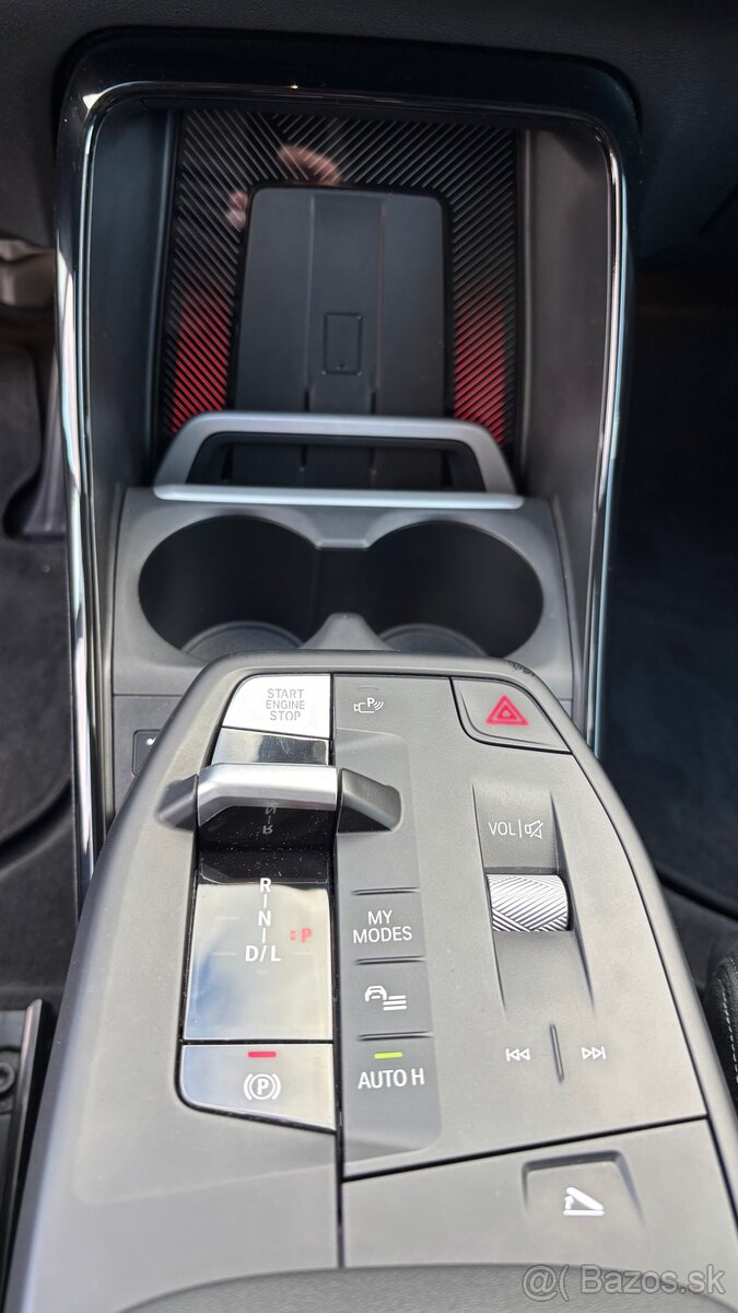 BMW X1 25e 2024 - 12