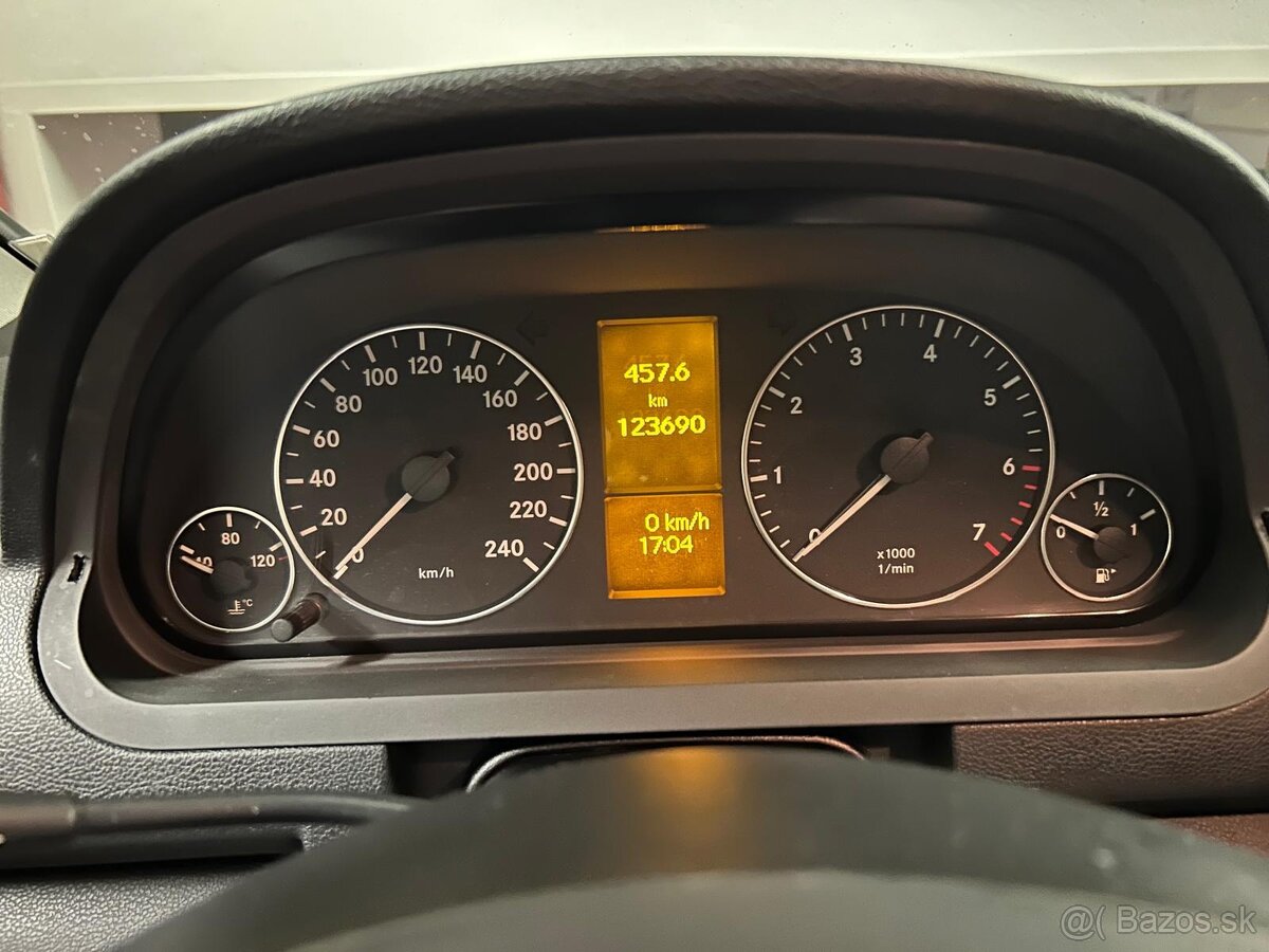 Predám Mercedes-Benz A 150 (W169) - 12