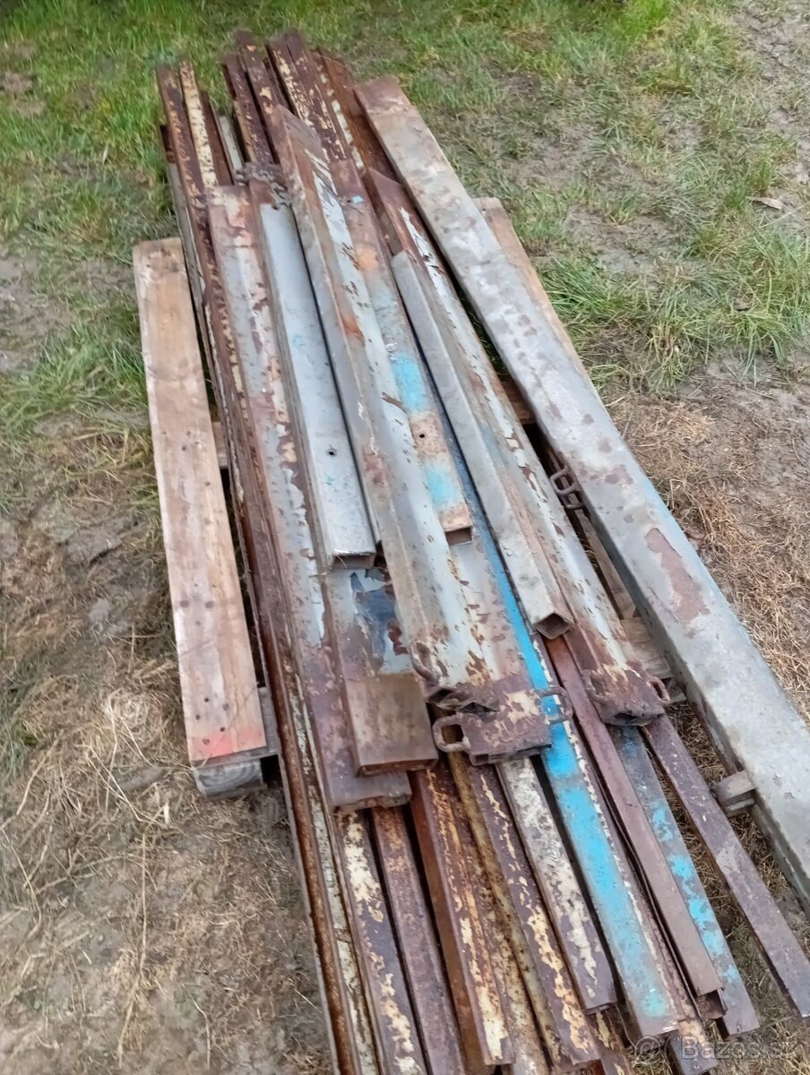 PRIVES BSS Bočnice a konštrukcia na plachtu - 12