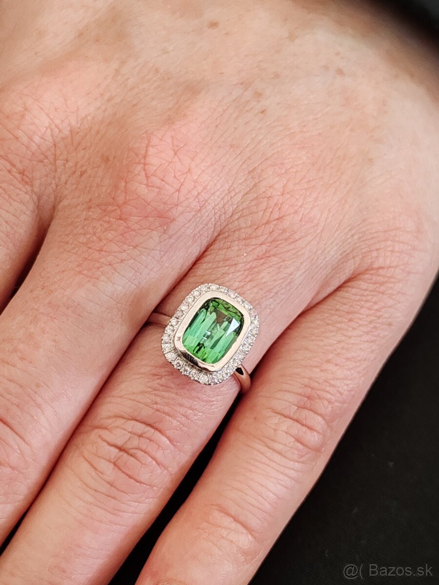 Luxusný zlatý prsteň s mohutným Turmalínom a diamantami - 12