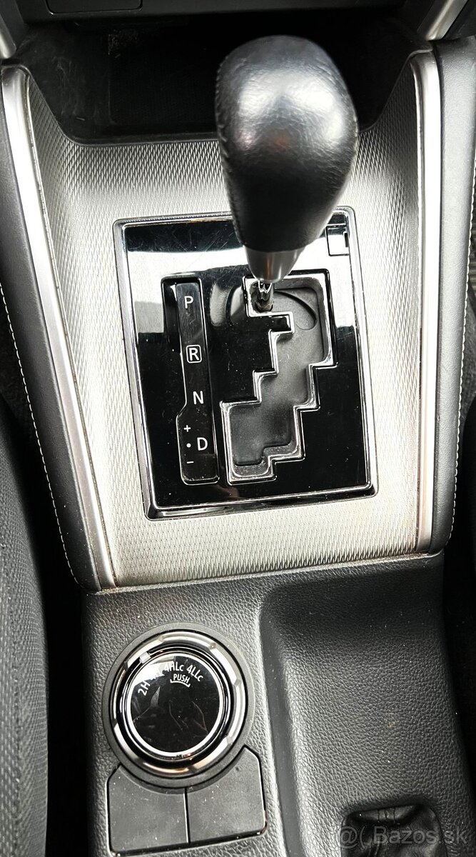 Mitsubishi L200, 2,3 Di-D 110 kW 2020 AUTOMAT HARDTOP - 12