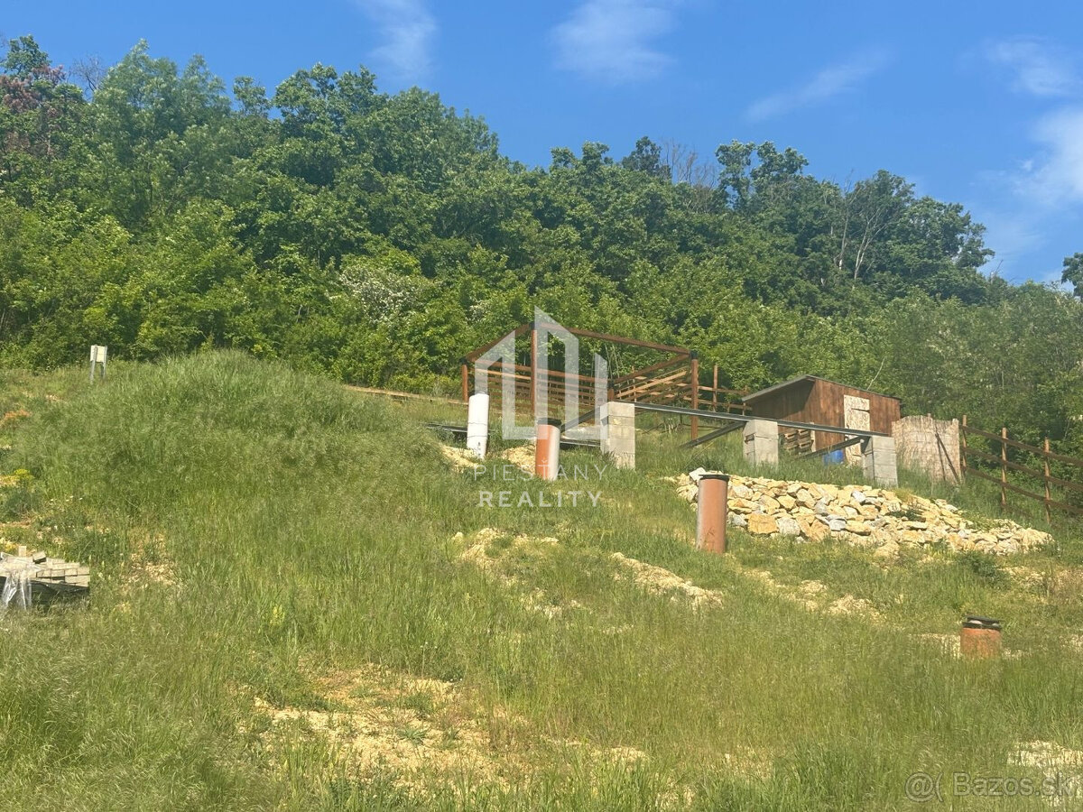 ZĽAVA 15.000 EUR pozemok so stav. povolením a inžin. sieťa - 12