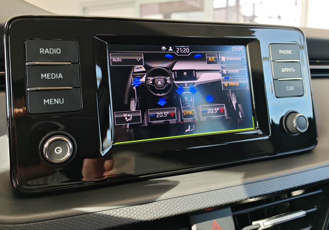 Škoda Scala 1.0 TSI Ambition DSG//AJ NA SPLÁTKY// - 12