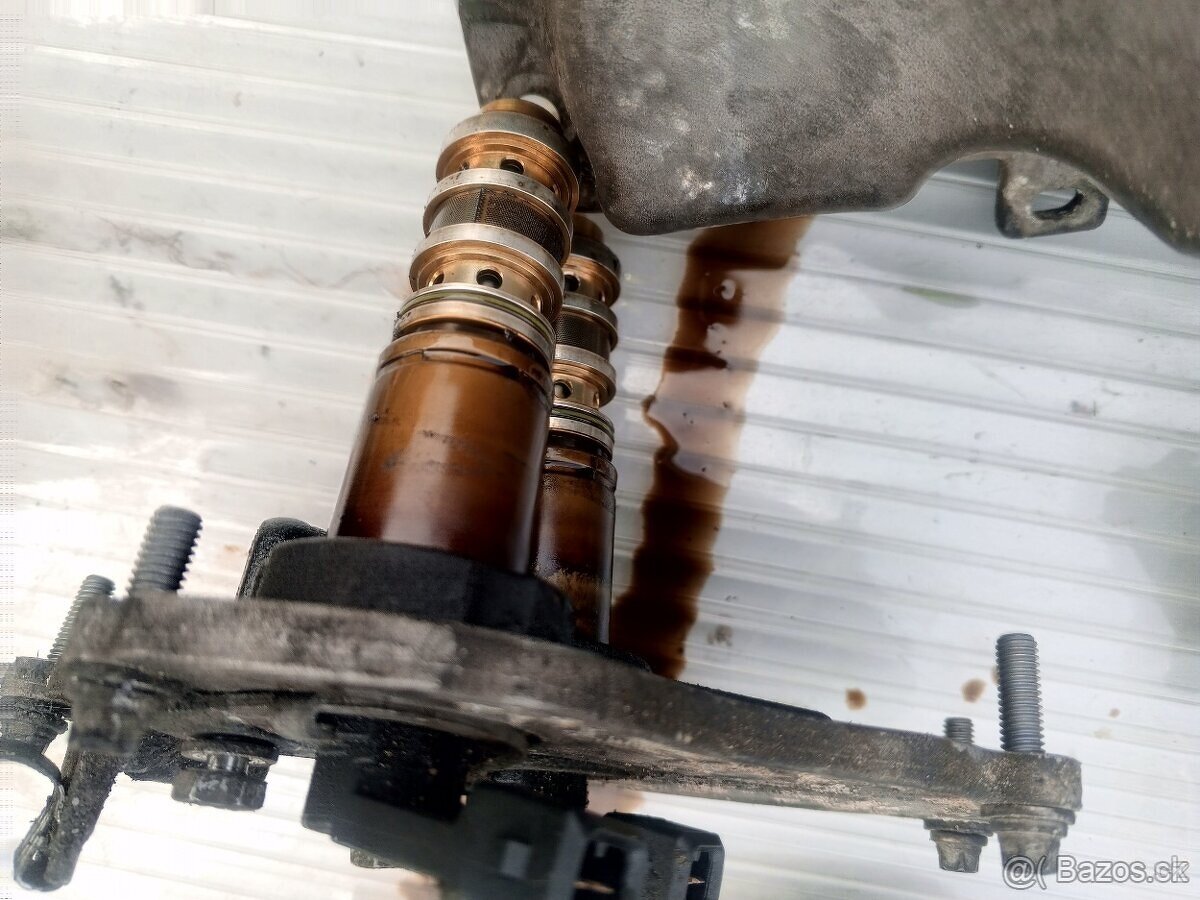 BMW díly na motor N63b44A 50i - 12