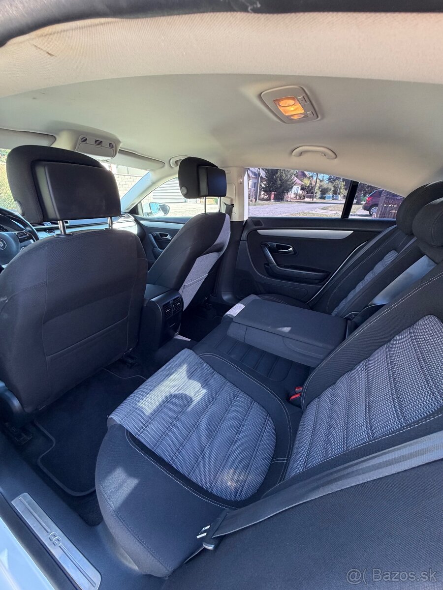 Volkswagen CC 2.0TDI 103KW BlueMotion - 12