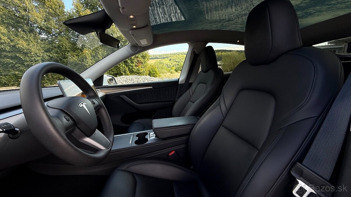 Tesla Model Y LONG RANGE DUAL MOTOR SOH 94,5 - 12