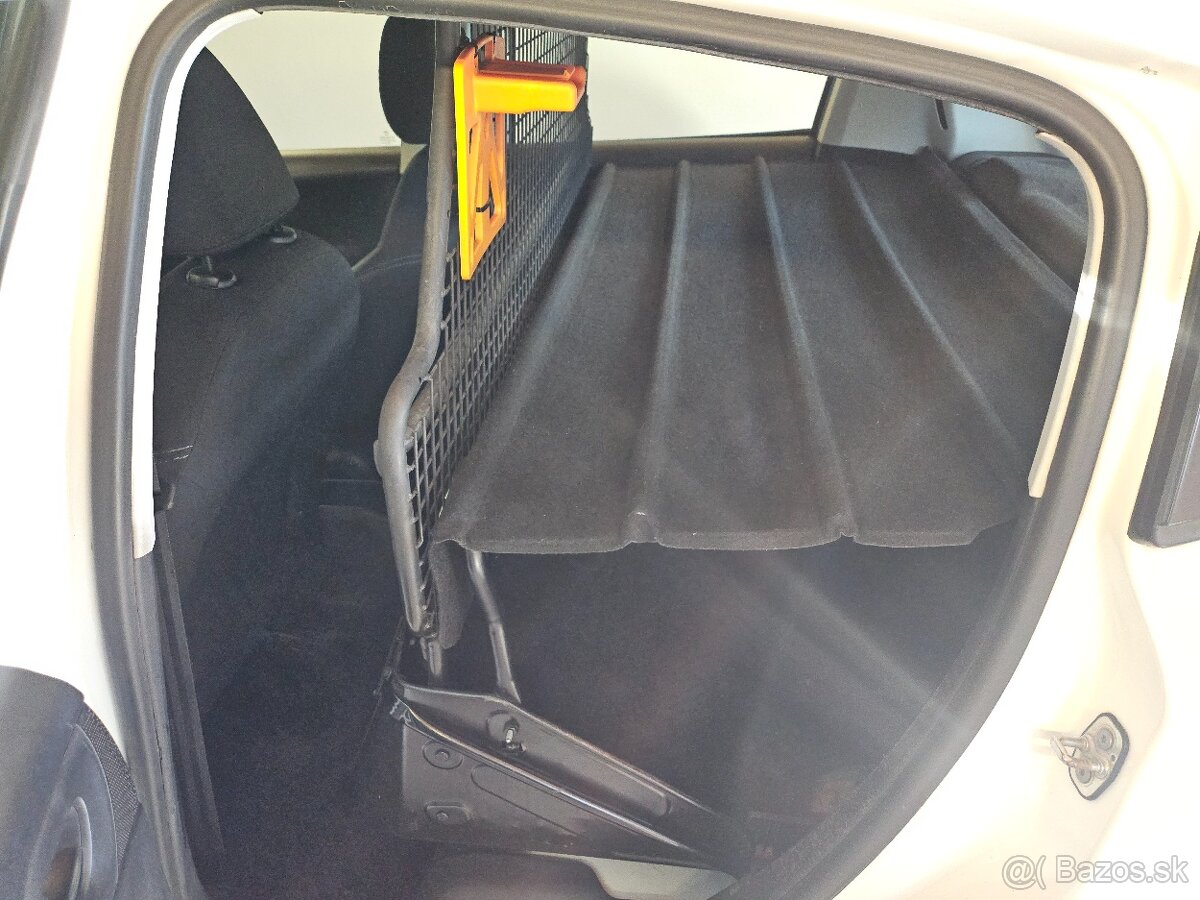 PEUGEOT 208 1.6 HDI - 12