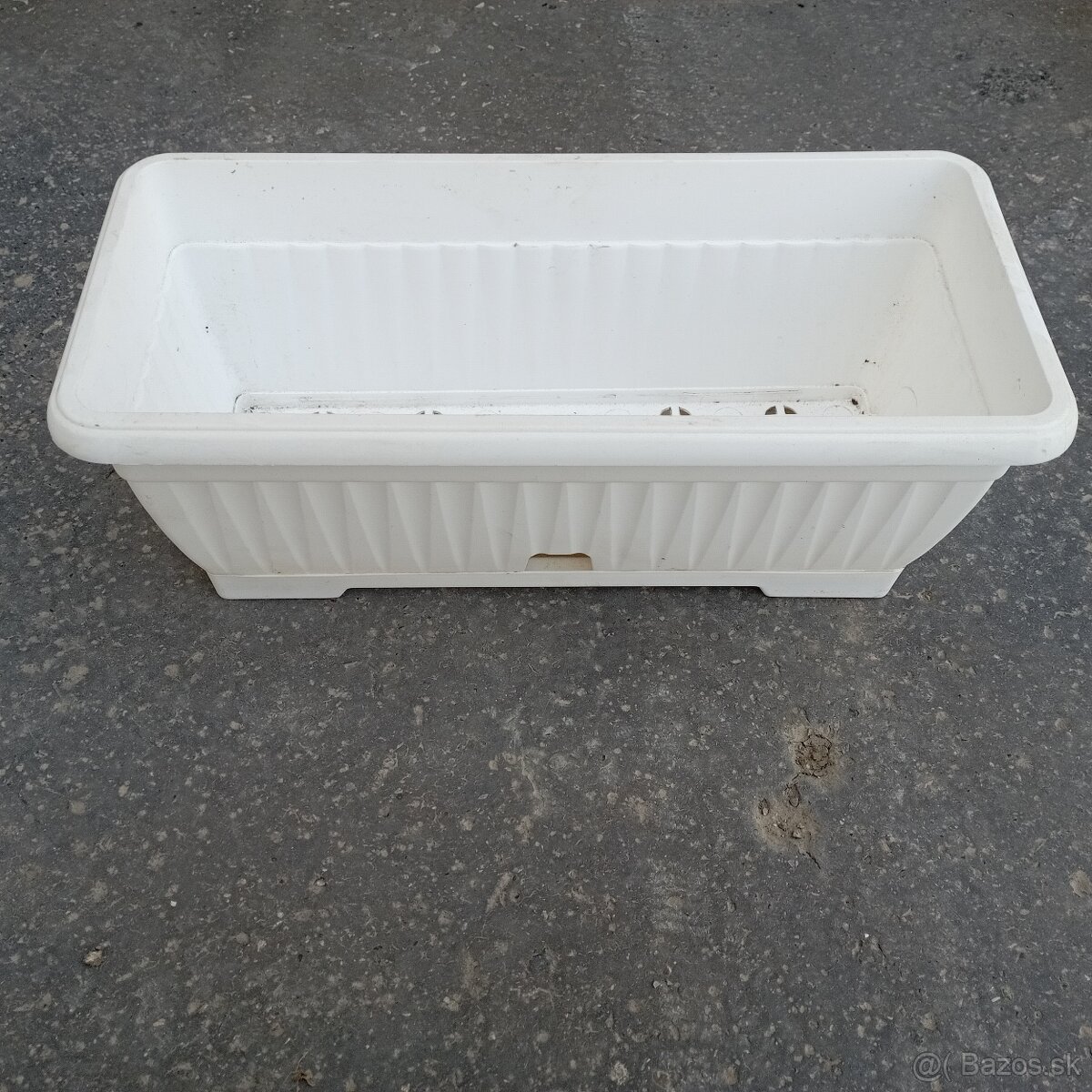 Črepníky, zakoreňovače - 12