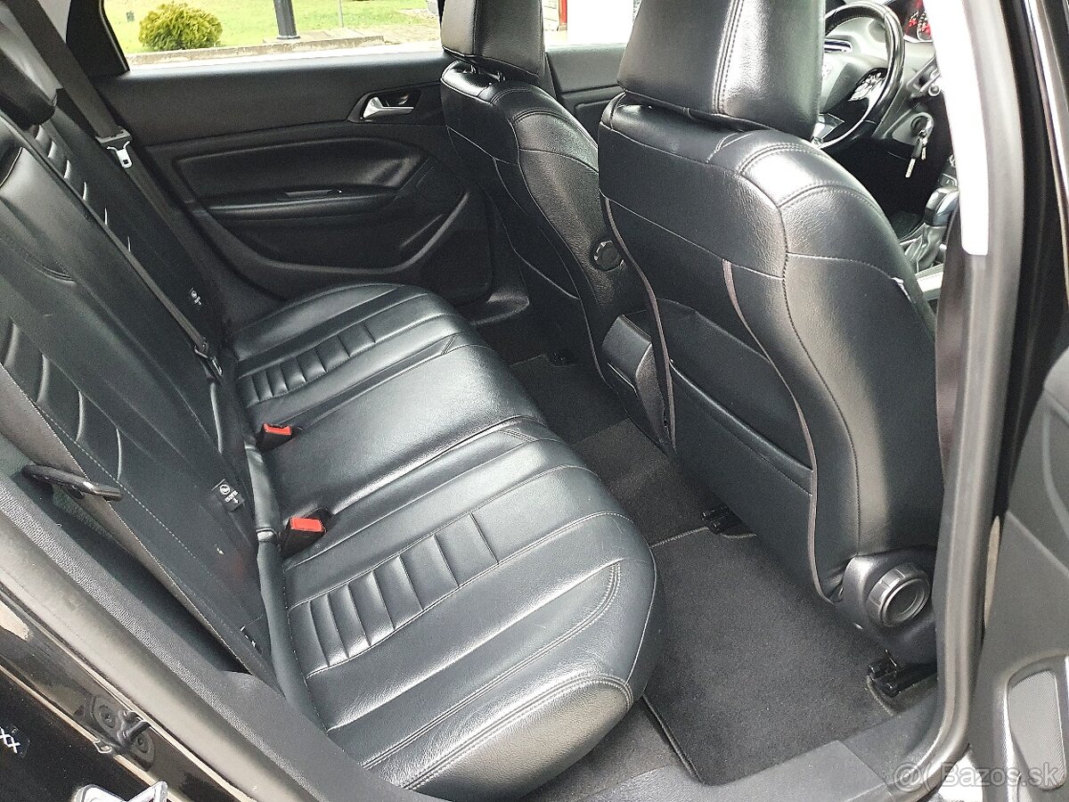 Peugeot 308 Break/SW 1.2 PureTech Allure EAT6 - 12