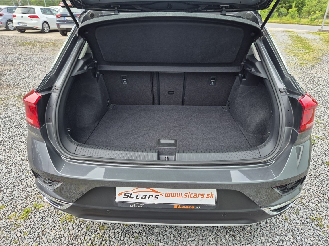 VW T -Roc 1,0 TSi 85 kW 6° manuál Style - 12