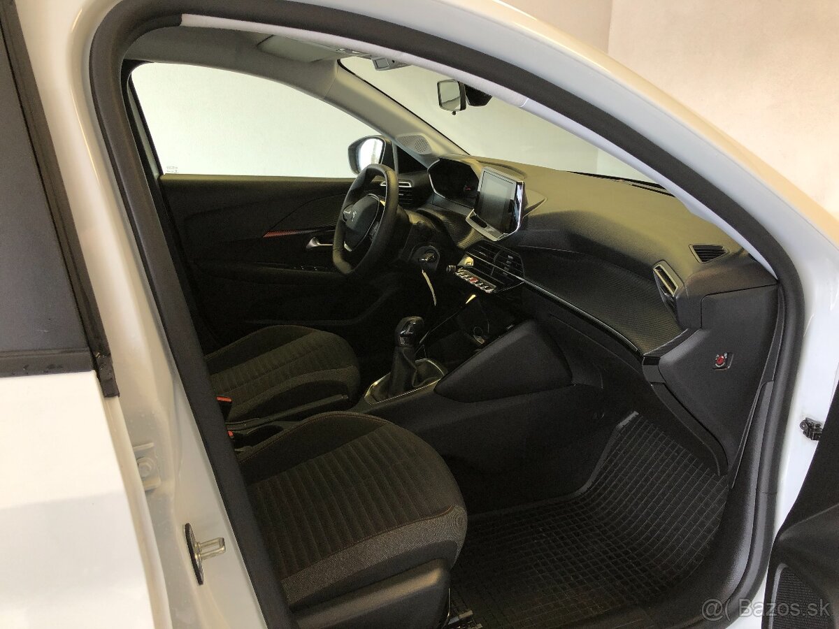 PEUGEOT 208 1.2 PureTech - 12