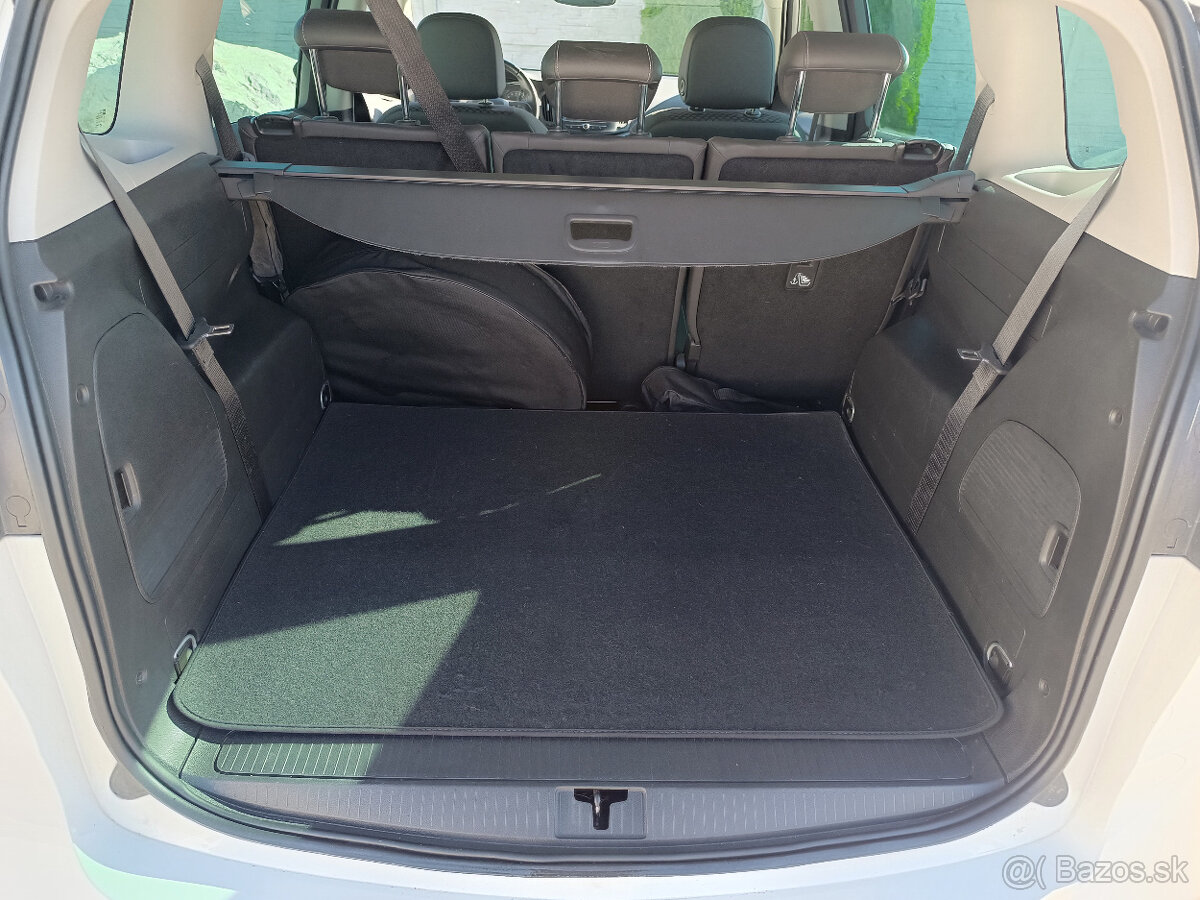 Opel Zafira 1,6T benzín 147kW - 12