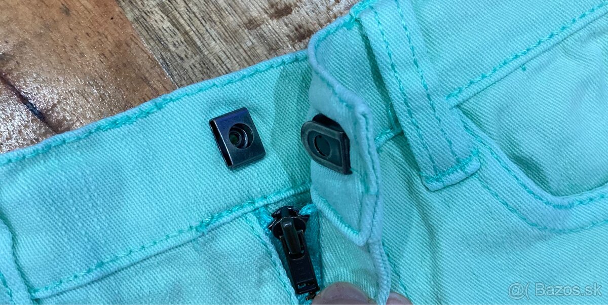 Mix dievčenské kraťasy - 12