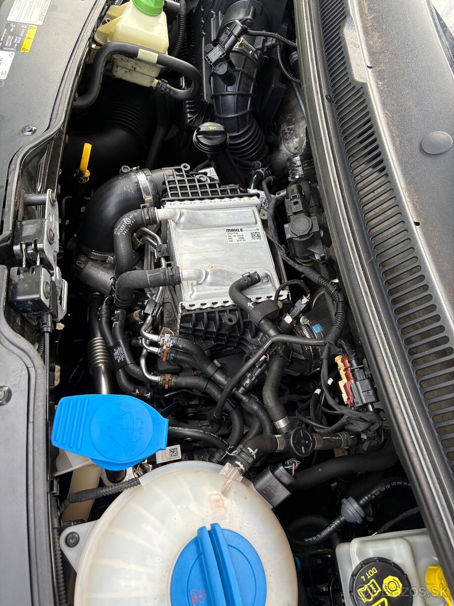 Vw Caravelle T6 - 12