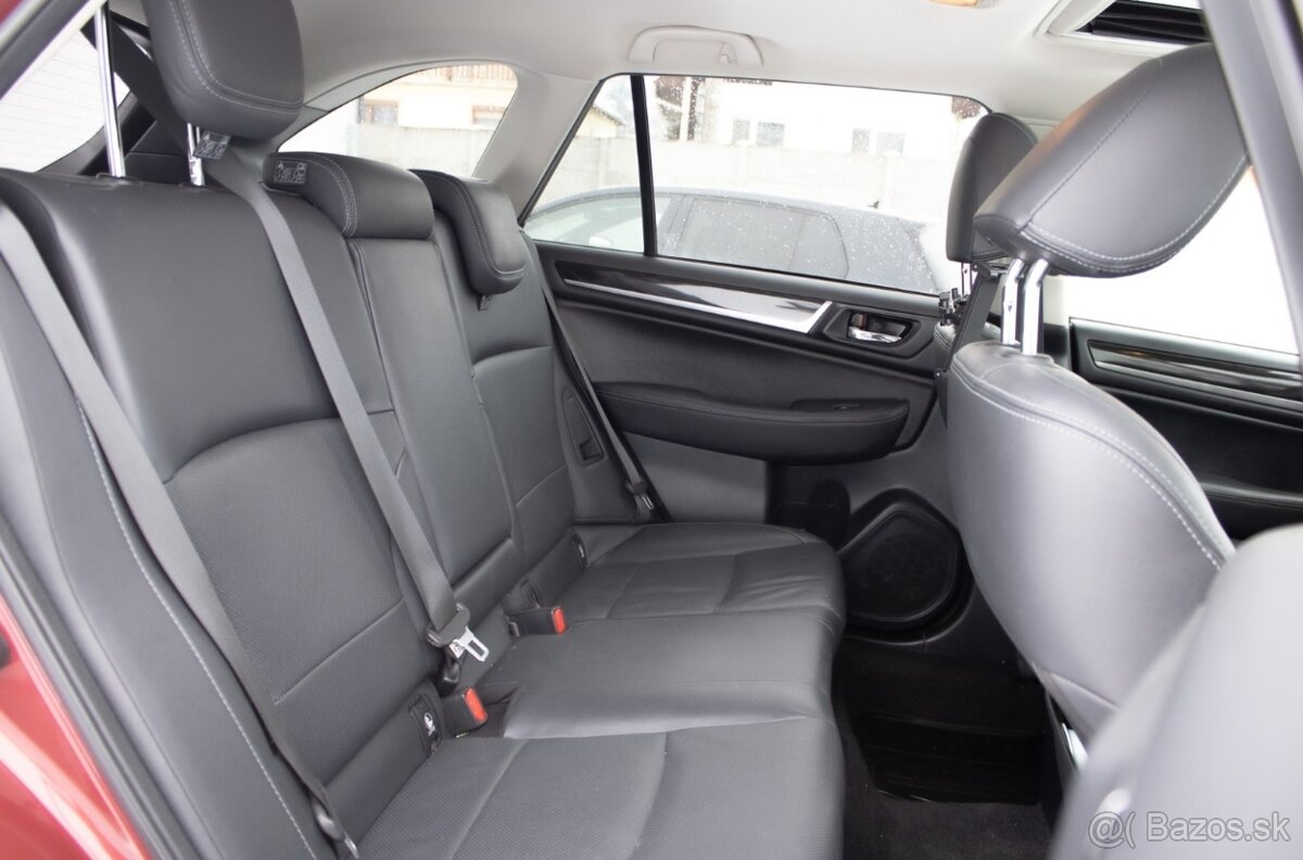 Subaru Outback 2.5i-S Exclusive NAVI CVT. - 12