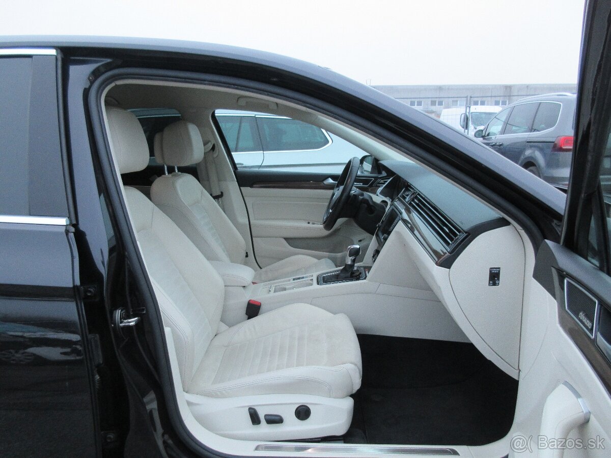 Volkswagen Passat 2.0 BiTDI 240k BMT Highline 4MOTION DSG - 12