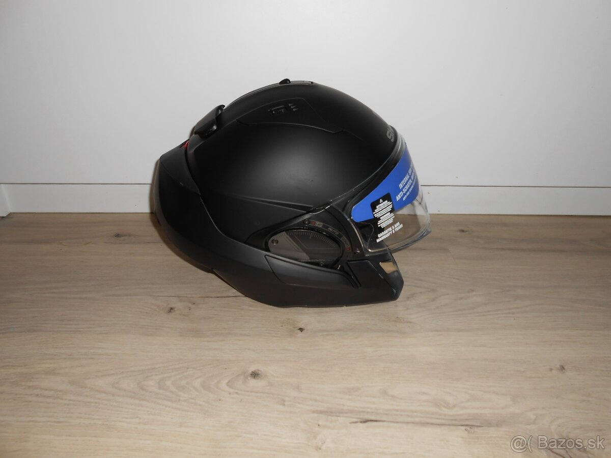 Predam krasnu novu moto prilbu znacky SHARK SPARTAN GT BLANK - 12