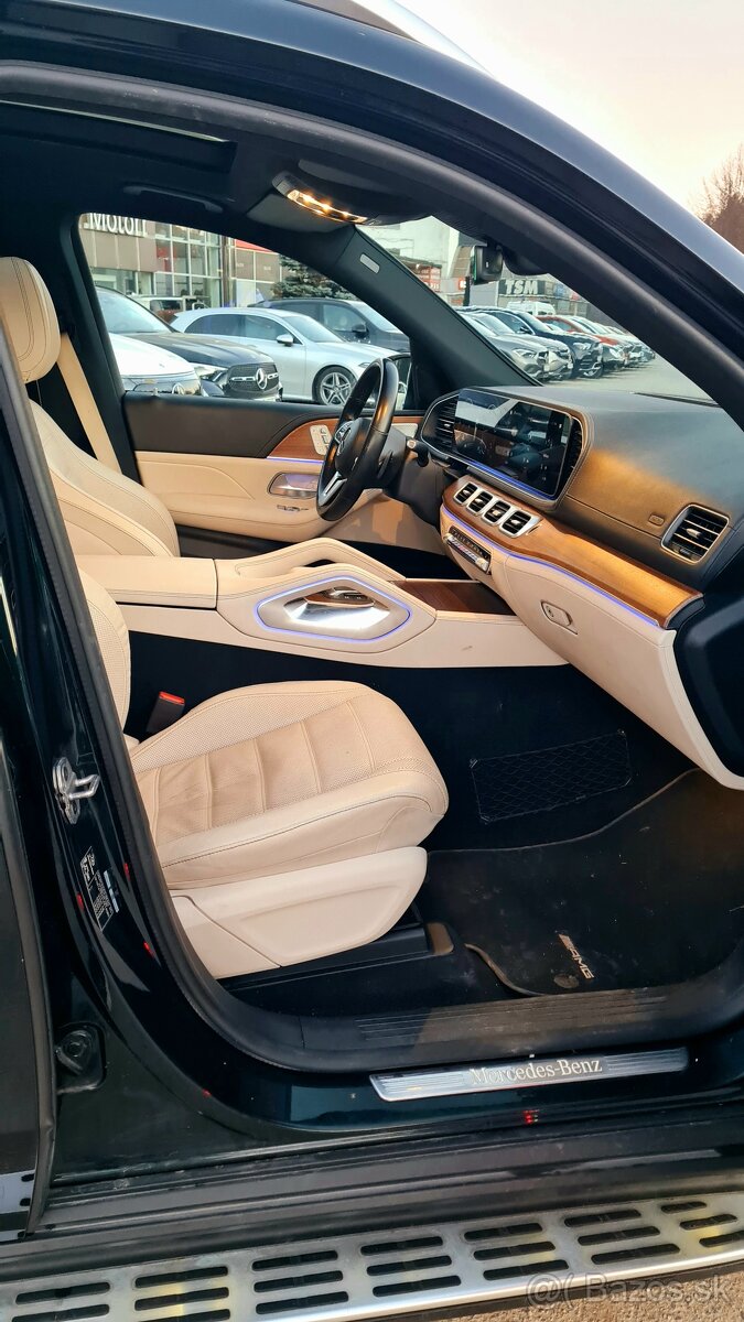 Mercedes-Benz GLS 400 d 4MATIC A/T - 12