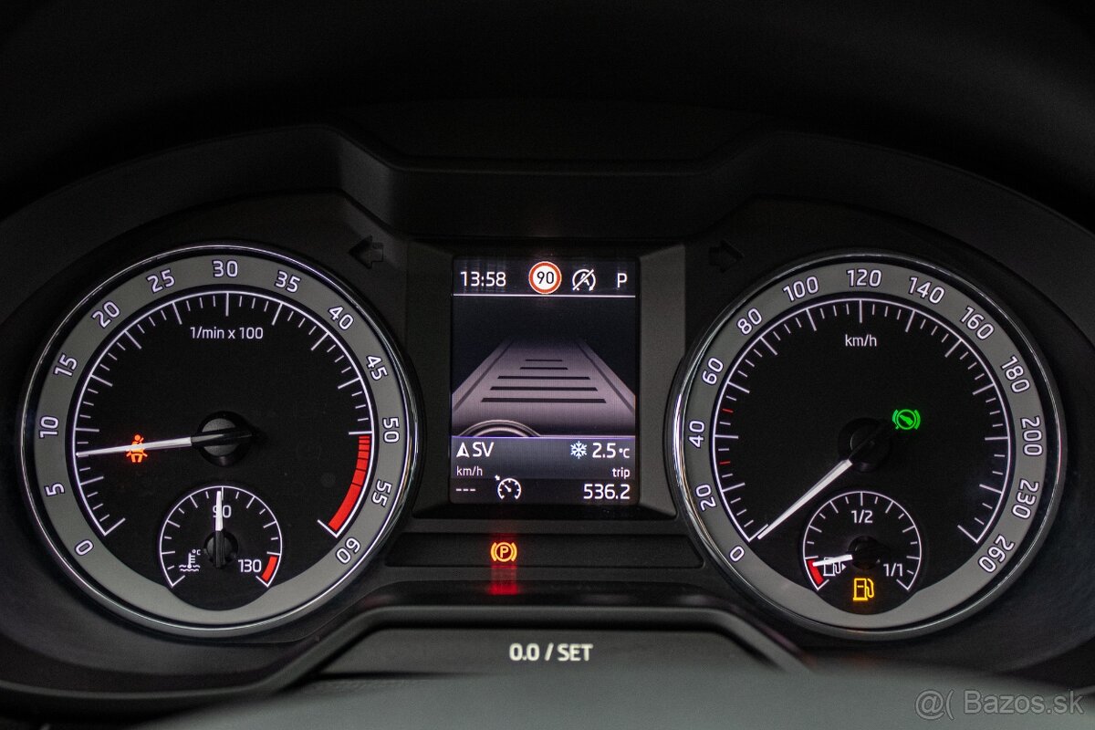 Škoda Octavia Combi 2.0 TDI Style DSG - 12