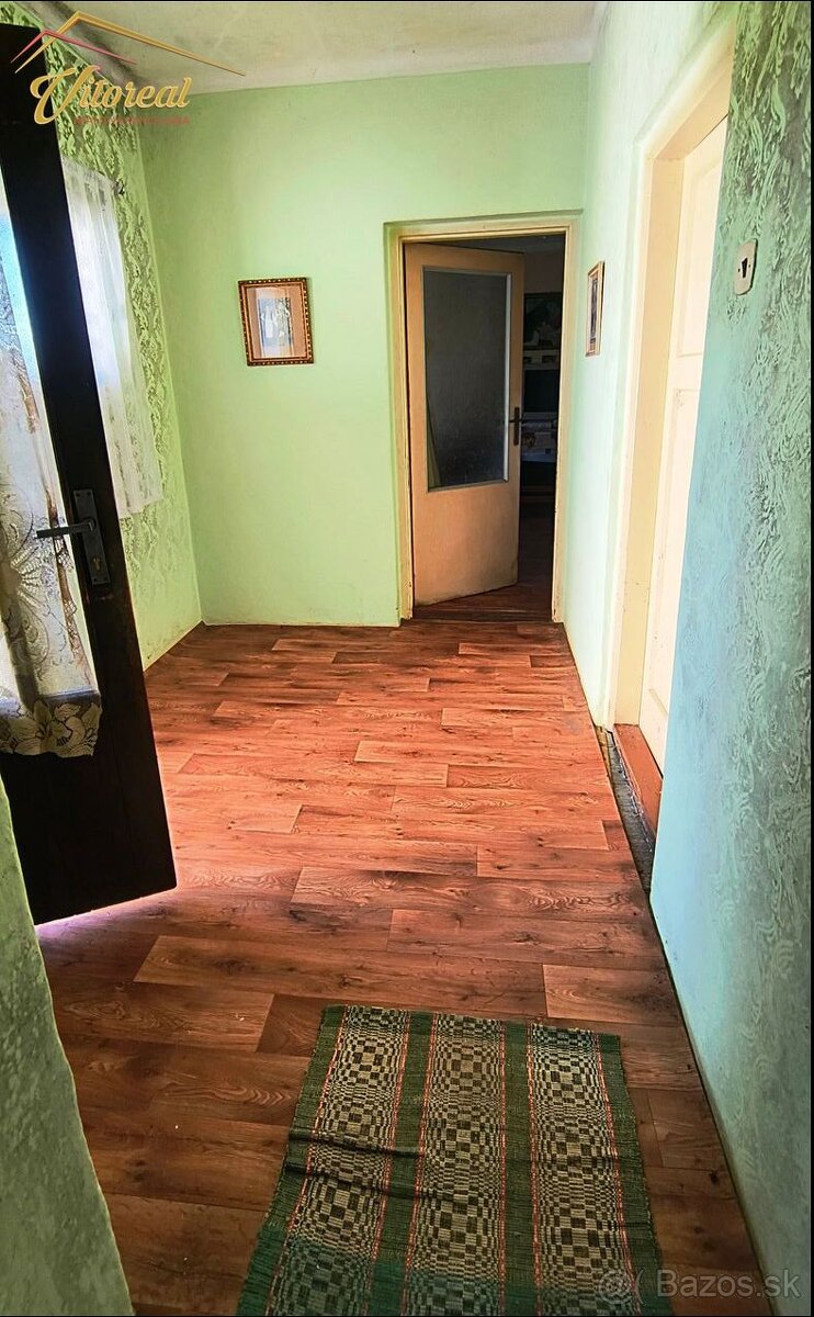 Exkluzívne na predaj rodinný dom v Trnávke len 35 km od Koší - 12