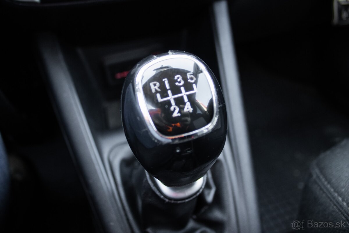 Kia Venga 1.4 CVVT EX - 12