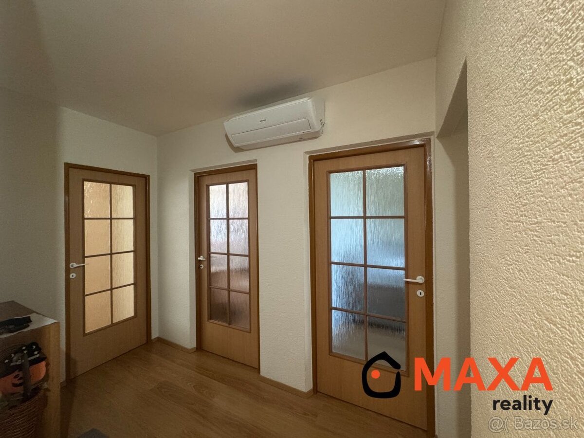 KLIMATIZOVANÝ,nadštandardný 3 izbový byt so šatníkom, pri Ka - 12