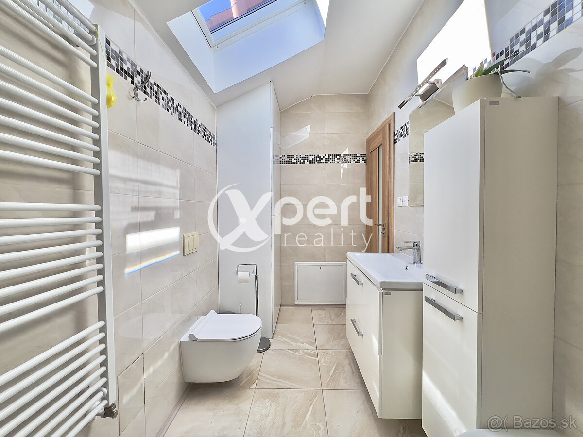 Rodinný dom – pokoj, pohodlie a skvelá dostupnosť - 12