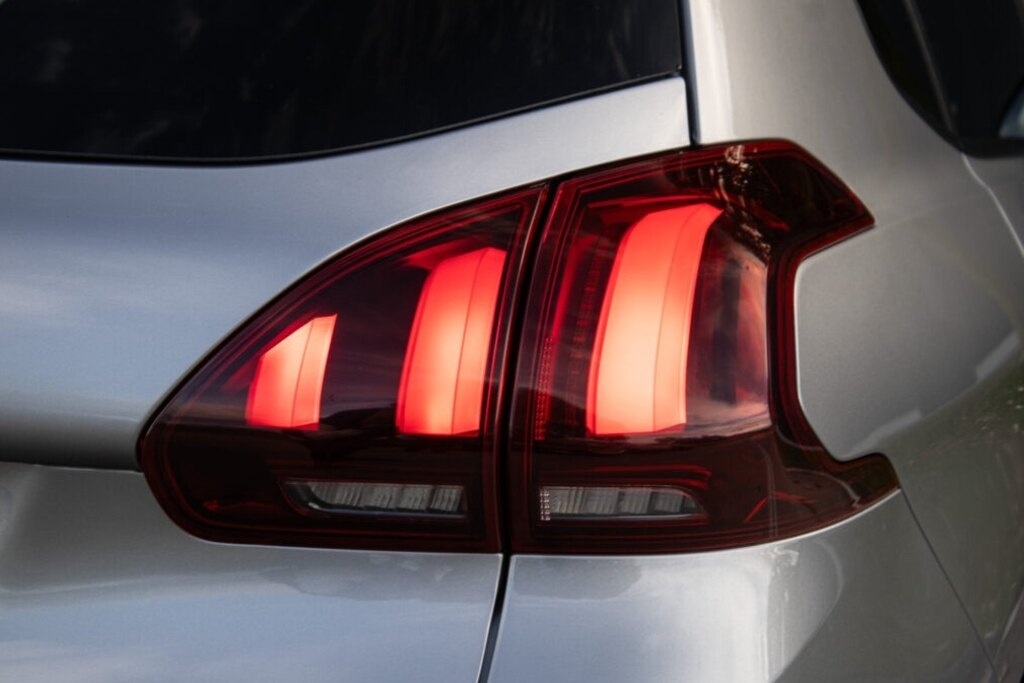 Peugeot 2008 1.2 PureTech Style - 12
