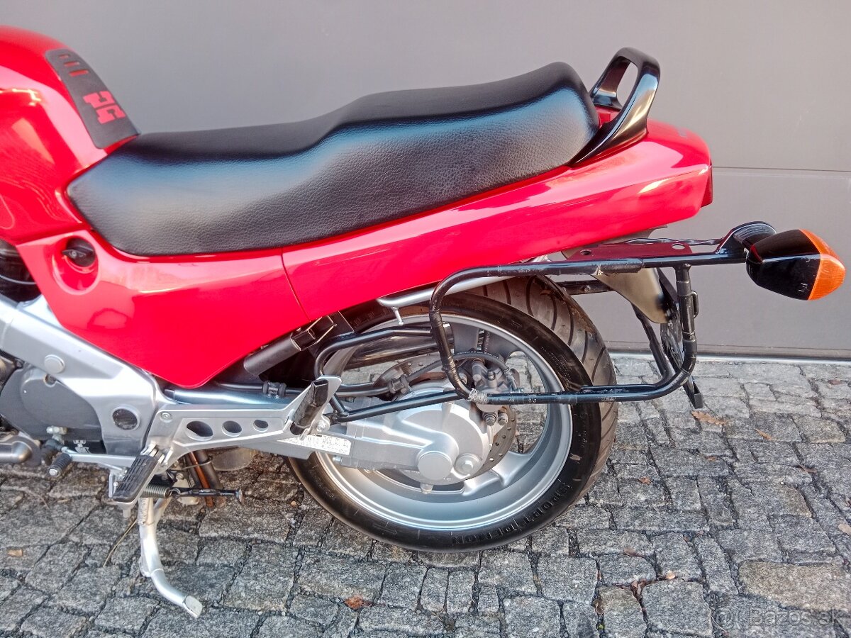 Honda NTV 650 Revere r.v.1996 2.Majitel, Po Servisu.. - 12