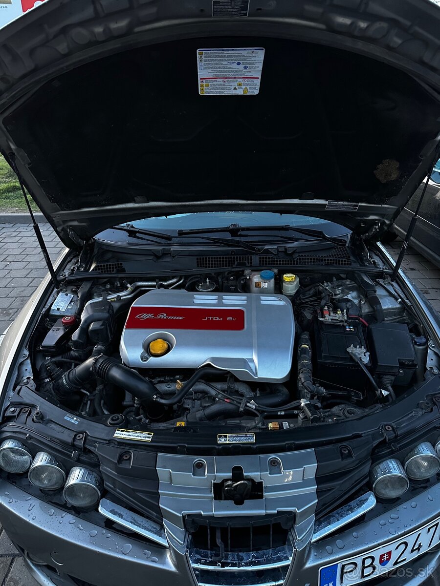 Alfa Rómeo 159 1.9 jtdm 85kw - 12