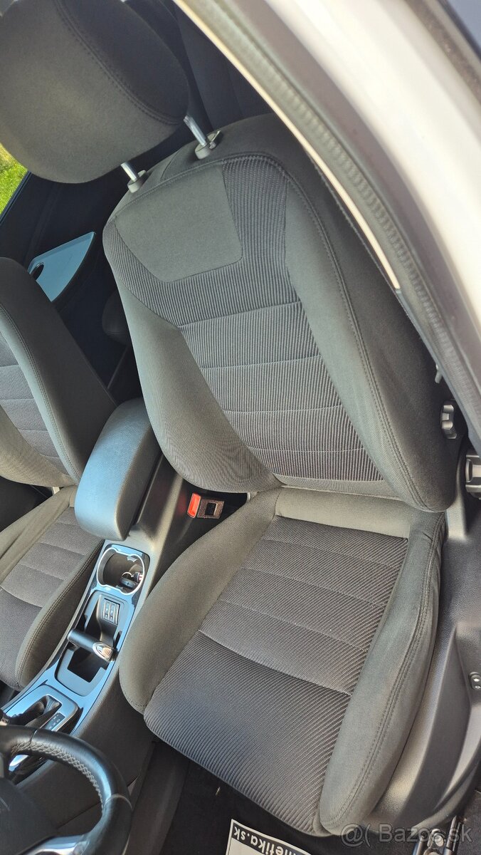 Ford S-Max 2.0 TDCi DPF Titanium A/T 7m - 12