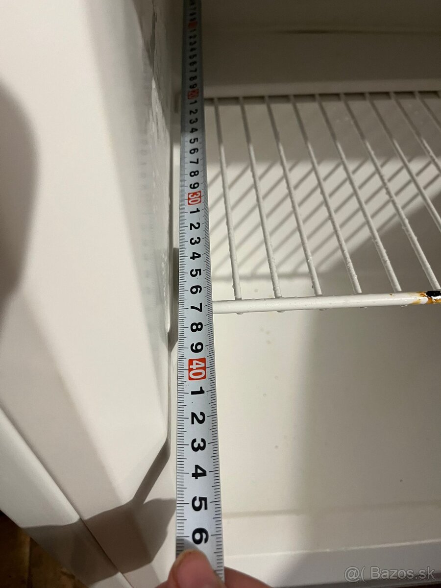 Chladnička – plne funkčná, vo výbornom stave - 12