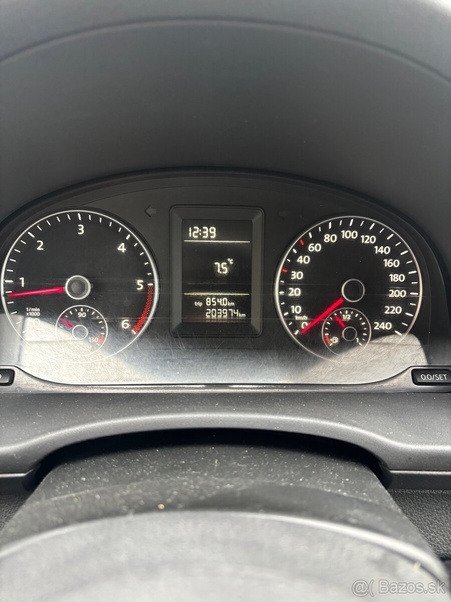 Volkswagen Caddy 1.6tdi - 12