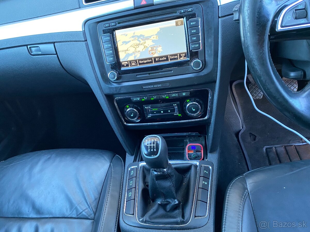 Skoda Superb DOVOZ GB 🇬🇧 - 12