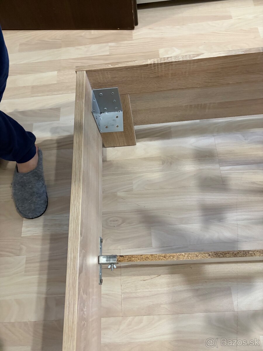 Manželská posteľ 180x200cm - 12