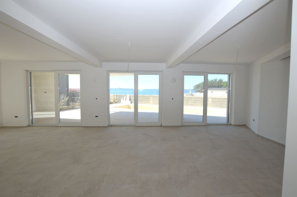 Vila na pláži, Privlaka, bazén, pozemok 4,8á, najvyhľadávane - 12